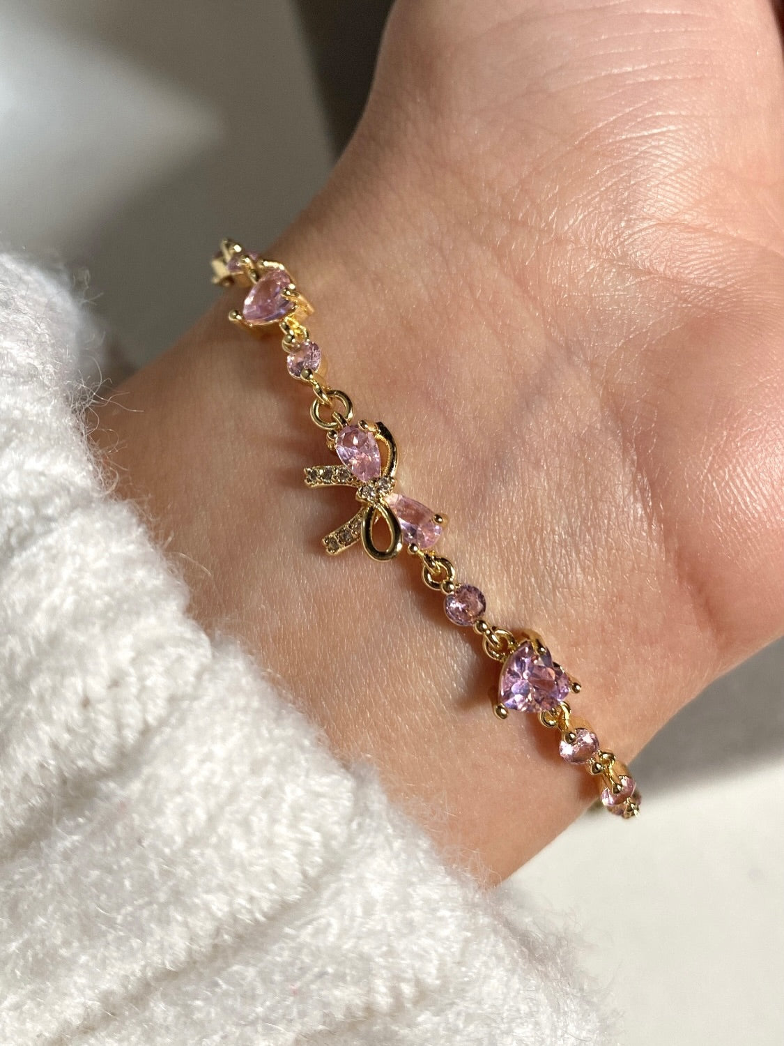 The Bow Bracelet